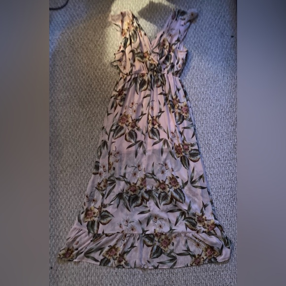 Band of Gypsies Dresses & Skirts - Band of Gypsies Pink Floral Maxi Dress